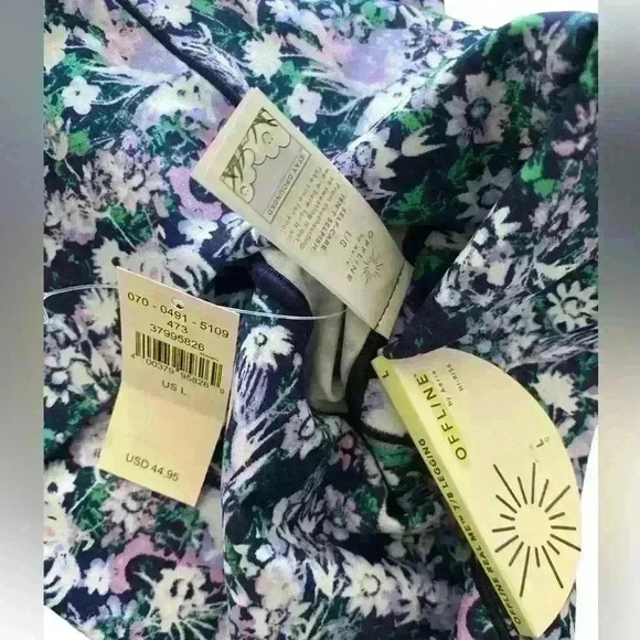 NWT OFFLINE By Aerie Real Me High Waisted Crossover Floral Legging - Picture 7 of 7